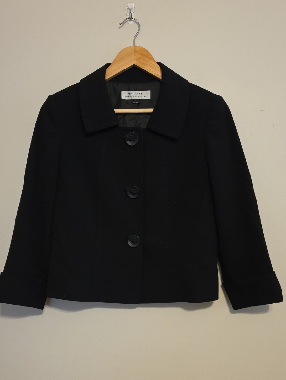 Tahari Black Cropped Jacket